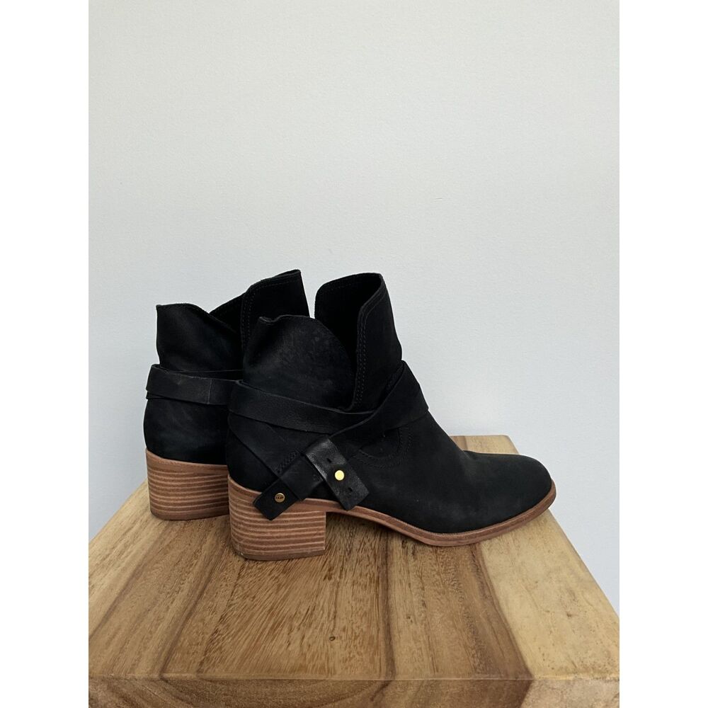 UGG ELORA WOMEN'S WINTER ANKLE BOOT STYLE # 1019148 SUEDE BLACK - SIZE US 10